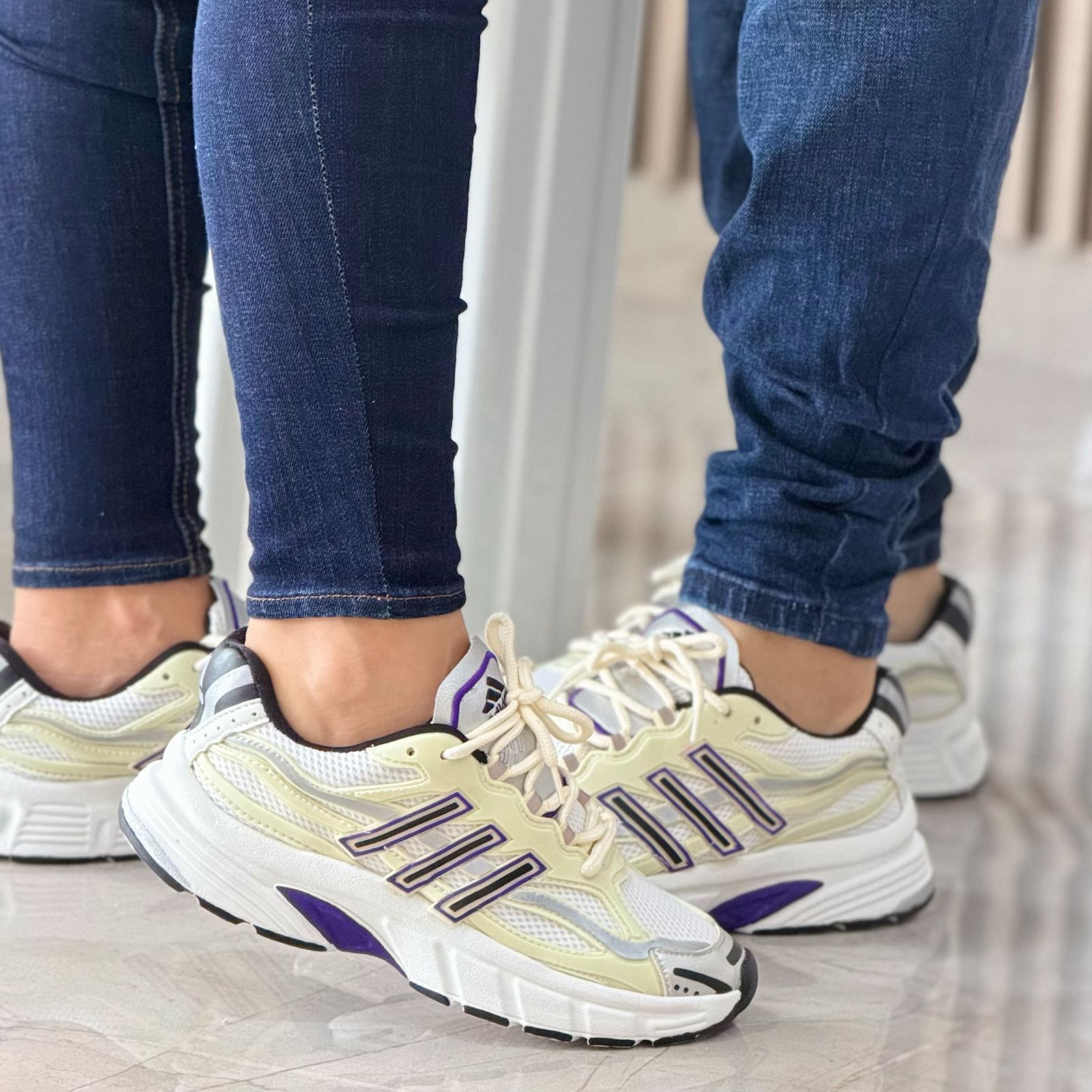 adidas dama y  caballero