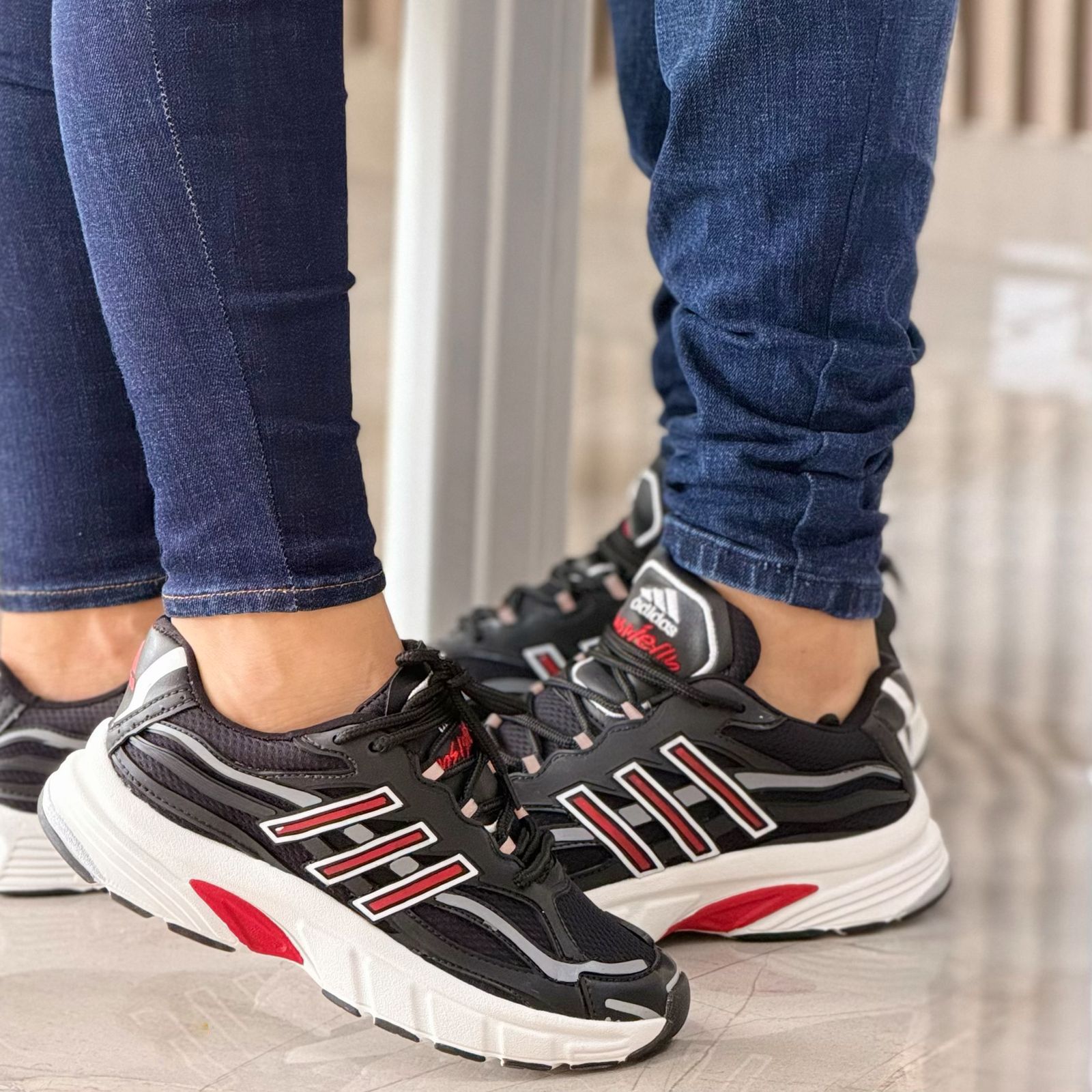 adidas dama y  caballero